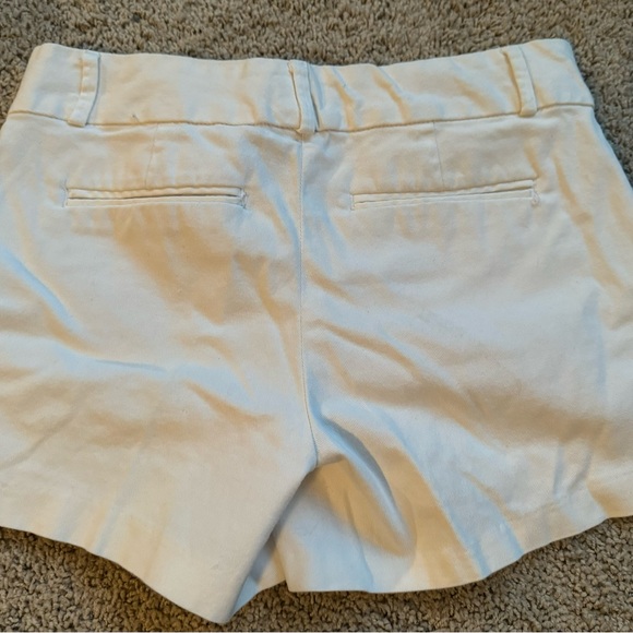 Banana Republic shorts - Picture 2 of 3